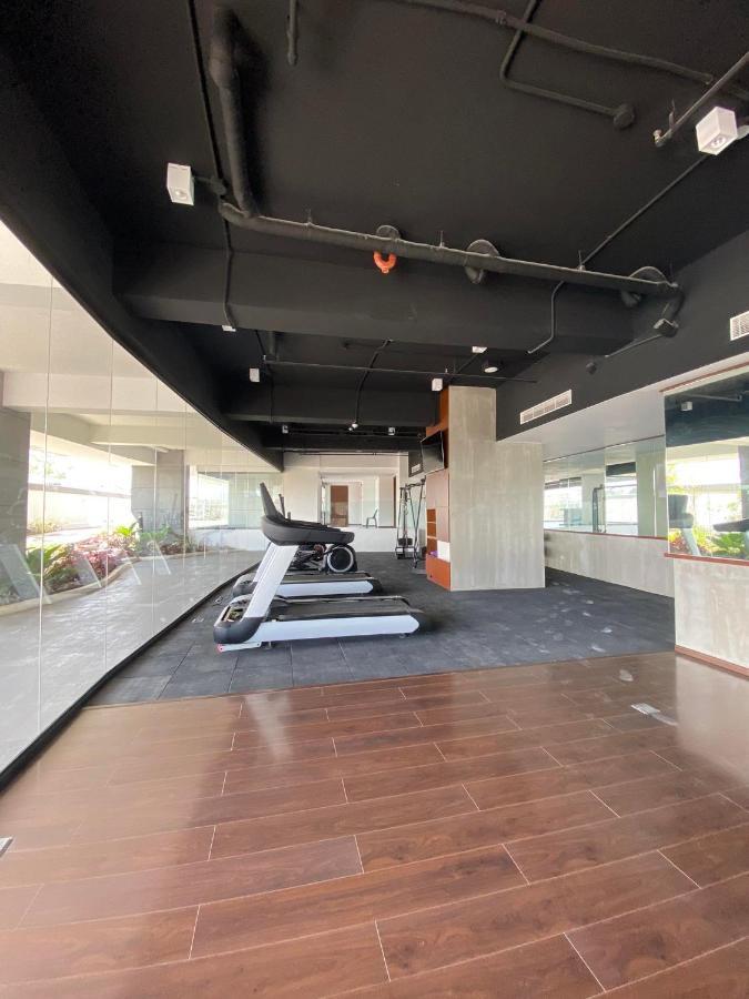 Aeon Towers Executive Suite 2Br 18Th Floor Davao Luaran gambar